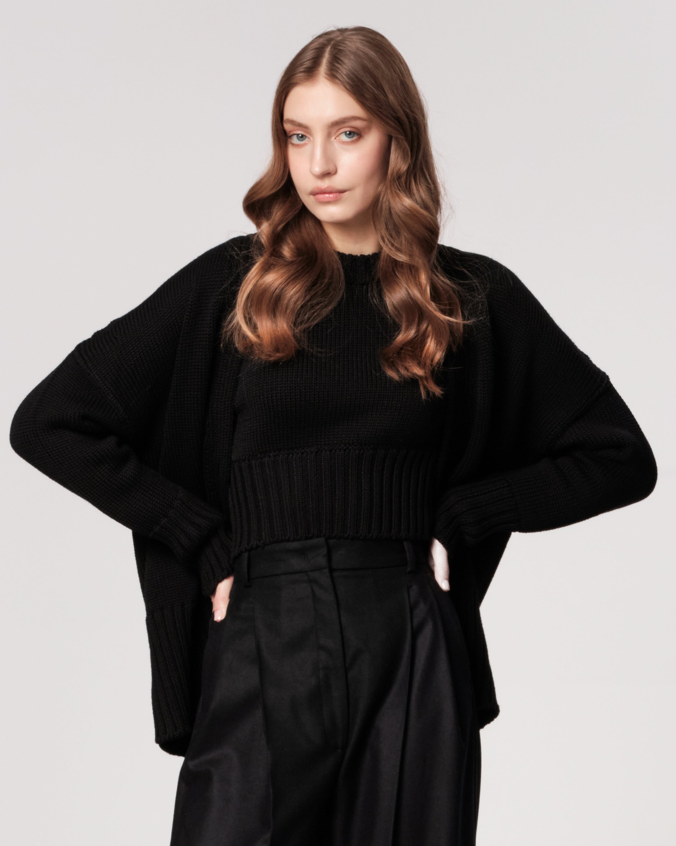 PULOVER CROPPED LANA VIRGINA NEGRU