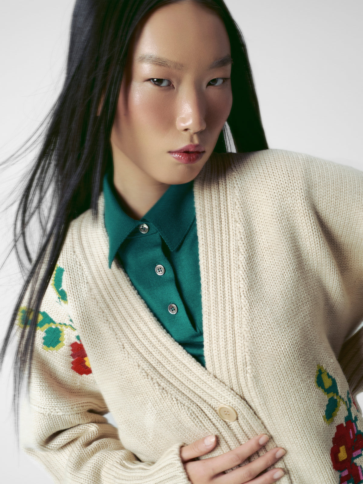 Cardigan oversized cu broderie bej